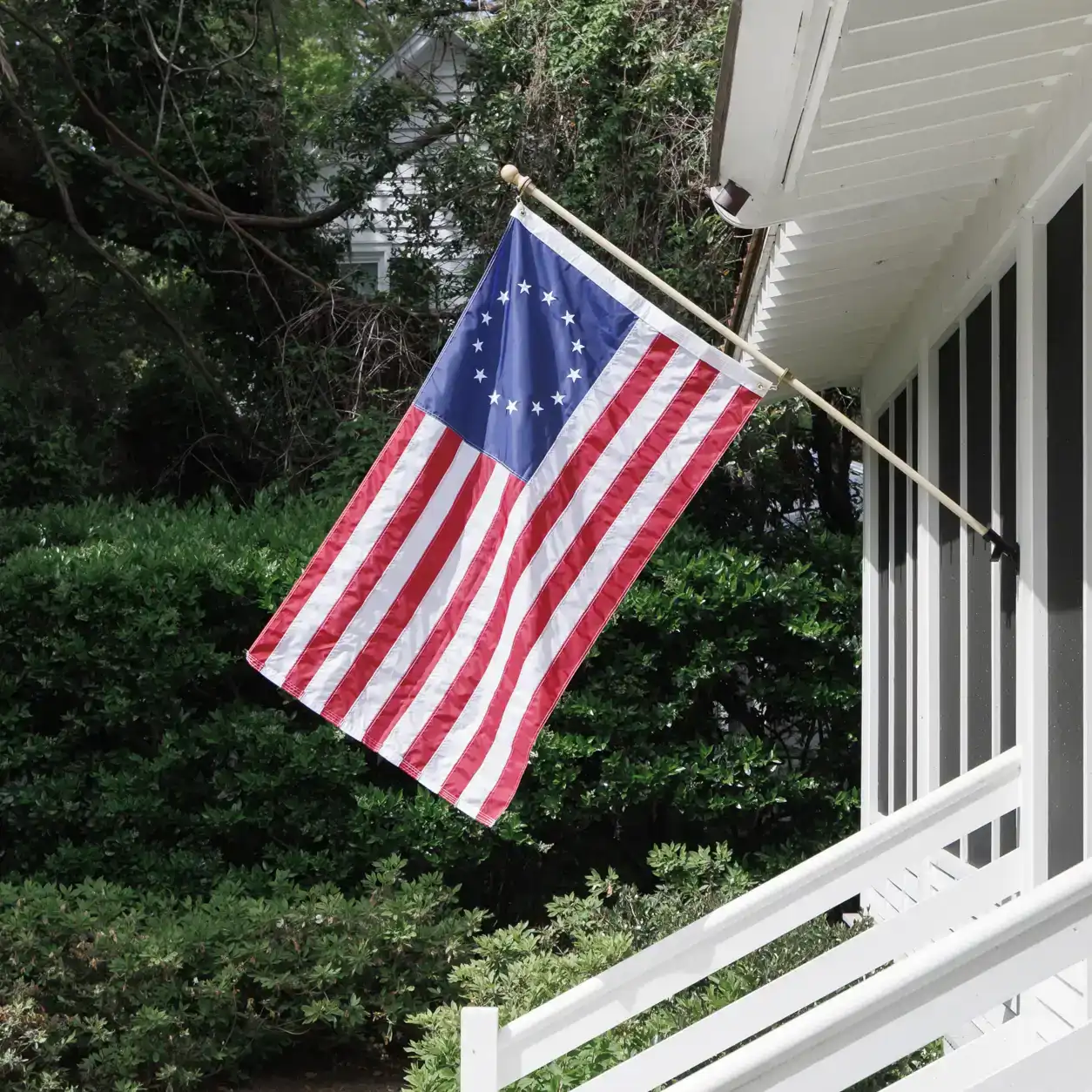 3' x 5' Betsy Ross Flag Set - Image 8
